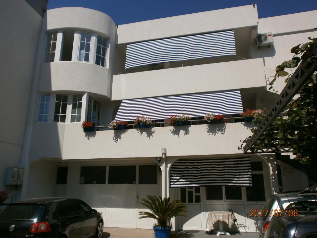 Apartments Suster Bar Exteriér fotografie